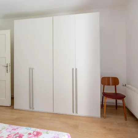 Apartmani&soba Mimi Vendégház