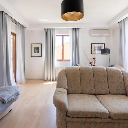 Vendégház Apartmani&soba Mimi